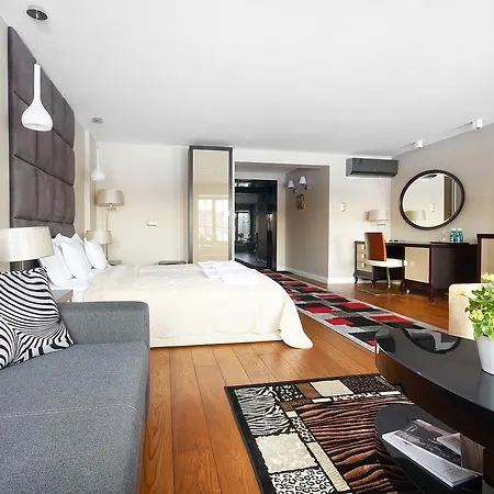 Komturia Old Town By Fahrenheit Apartahotel