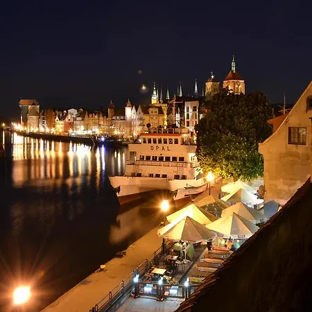 Komturia Old Town By Fahrenheit Aparthotel