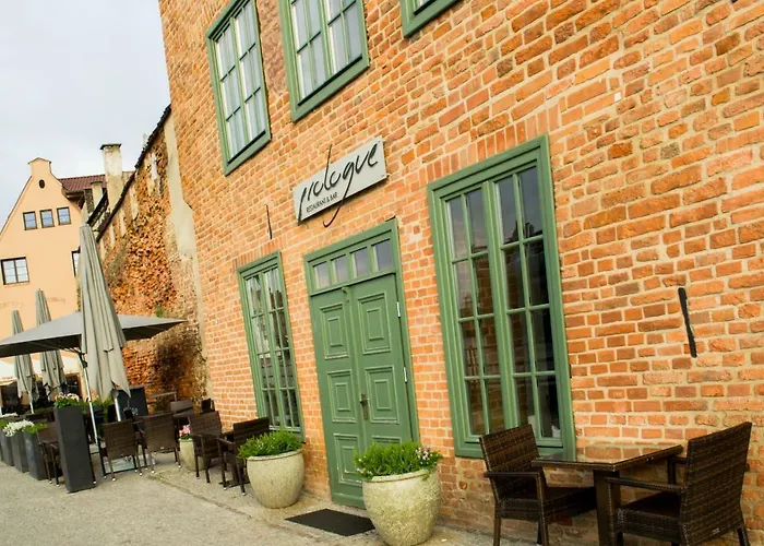 Aparthotel Komturia Old Town By Fahrenheit 4*